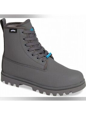 HP. Native Johnny Treklite Water Repellent Unisex Boot.